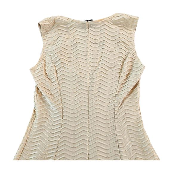 En Focus Studio Dress Size 4 Strappy Sleeve Chevron A-Line Cut Out Neckline - Picture 7 of 10